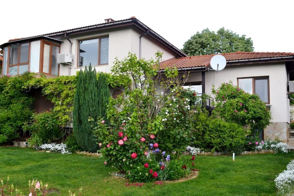 Sea & Garden Villa Varna Dış mekan fotoğraf